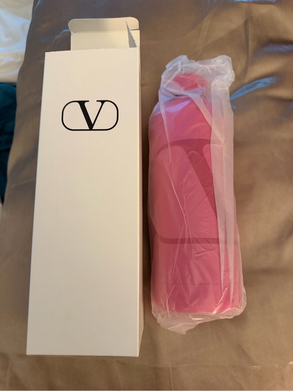 Valentino Water Jug Tumbler Bottle